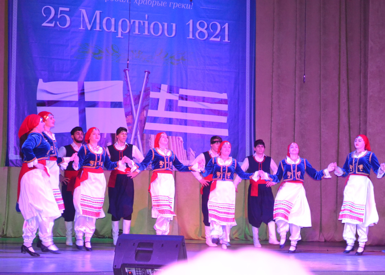 Праздничный концерт ко Дню независимости Греции